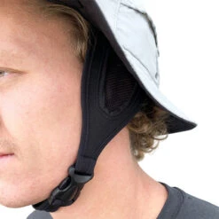 Chapeau Surf Performance Gris Clair VAIKOBI 9 Chapeau Surf Performance Gris Clair VAIKOBI -Magasin De Bateaux chapeau surf performance gris clair vaikobi 2