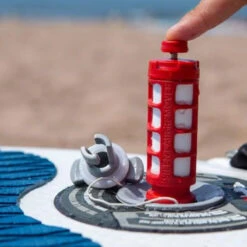 Red Paddle Co. Degonfleur Silencieux SUP Universel Red Paddle -Magasin De Bateaux degonfleur silencieux sup universel red paddle 2