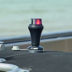 FEU DE NAVIGATION ILLUMINATE IPS RAILBLAZA 9 FEU DE NAVIGATION ILLUMINATE IPS RAILBLAZA -Magasin De Bateaux feu de navigation illuminate ips railblaza 2