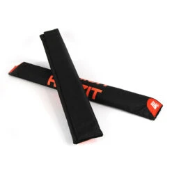 LOT DE 2 MOUSSES DE BARRE DE TOIT LARGE HOWZIT NOIRE X2 -Magasin De Bateaux mousse de barre de toit large howzit noir 5