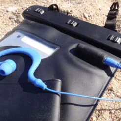 POCHETTE ETANCHE MP3 AVEC PRISE JACK ETANCHE SEAWAG 16 POCHETTE ETANCHE MP3 AVEC PRISE JACK ETANCHE SEAWAG -Magasin De Bateaux pochette etanche mp3 avec prise jack etanche seawag 5