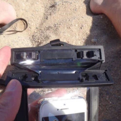 POCHETTE ETANCHE SMARTPHONE SEAWAG ROSE -Magasin De Bateaux pochette etanche smartphone seawag rose 4