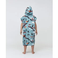 PONCHO AFTER JUNIOR SKETCHBOOK -Magasin De Bateaux poncho after junior sketchbook 3